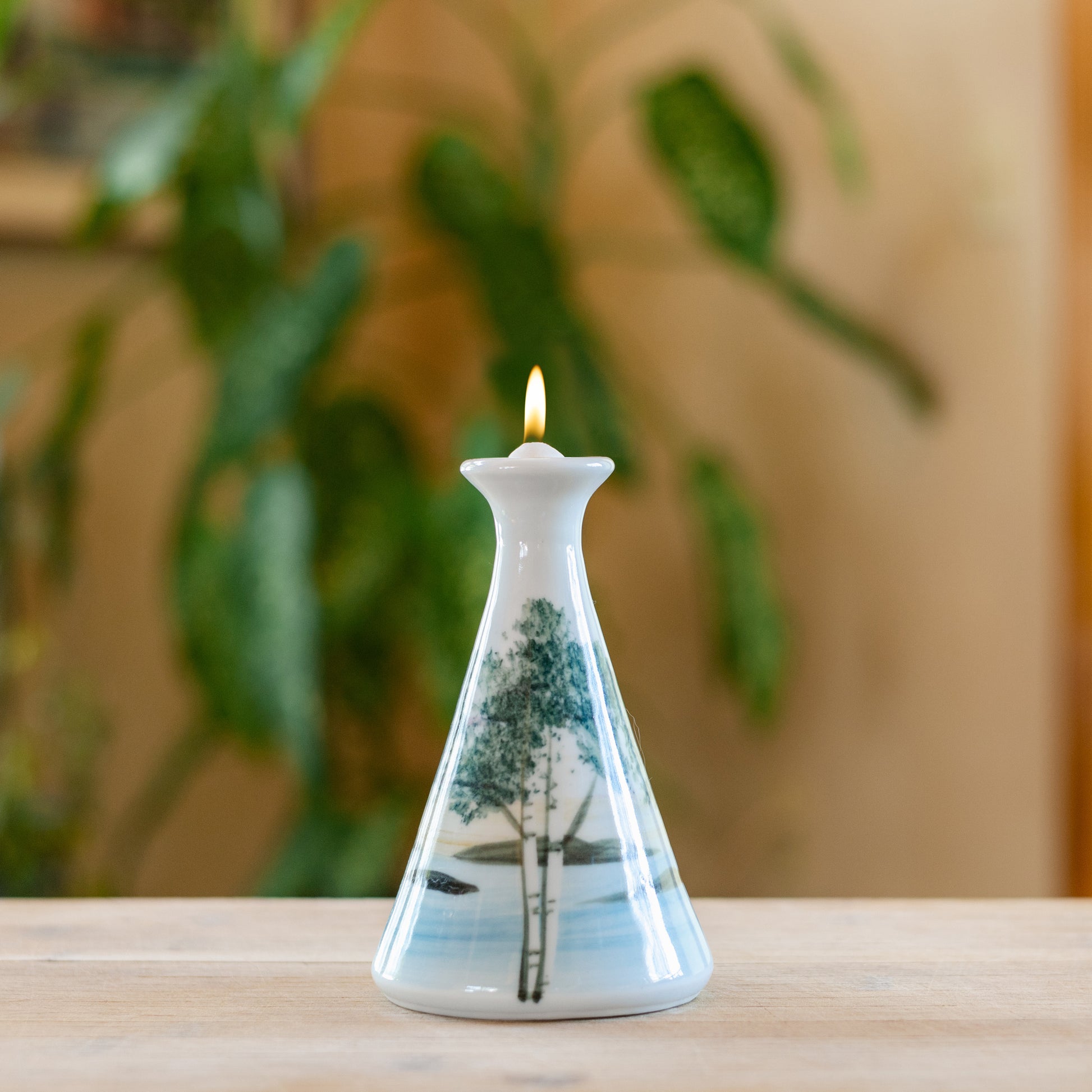Handmade ceramic Oil Candle in Birch Point pattern made by Georgetown Pottery in Maine