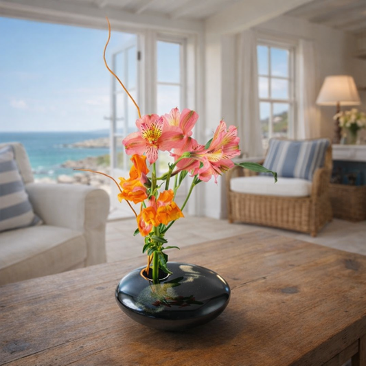 Small Round Ikebana Vase