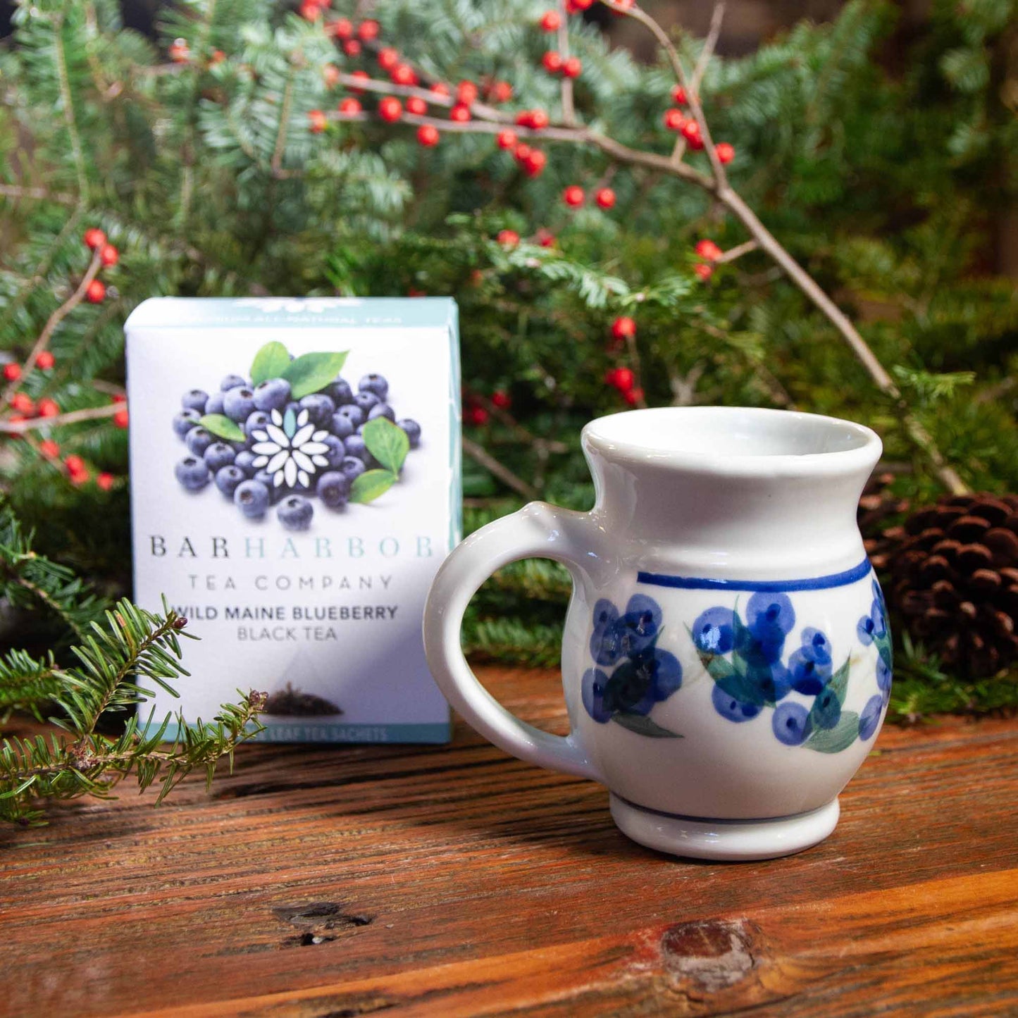 Pairing - Curvy Mug w/ Maine Made Blueberry Tea in Blueberry