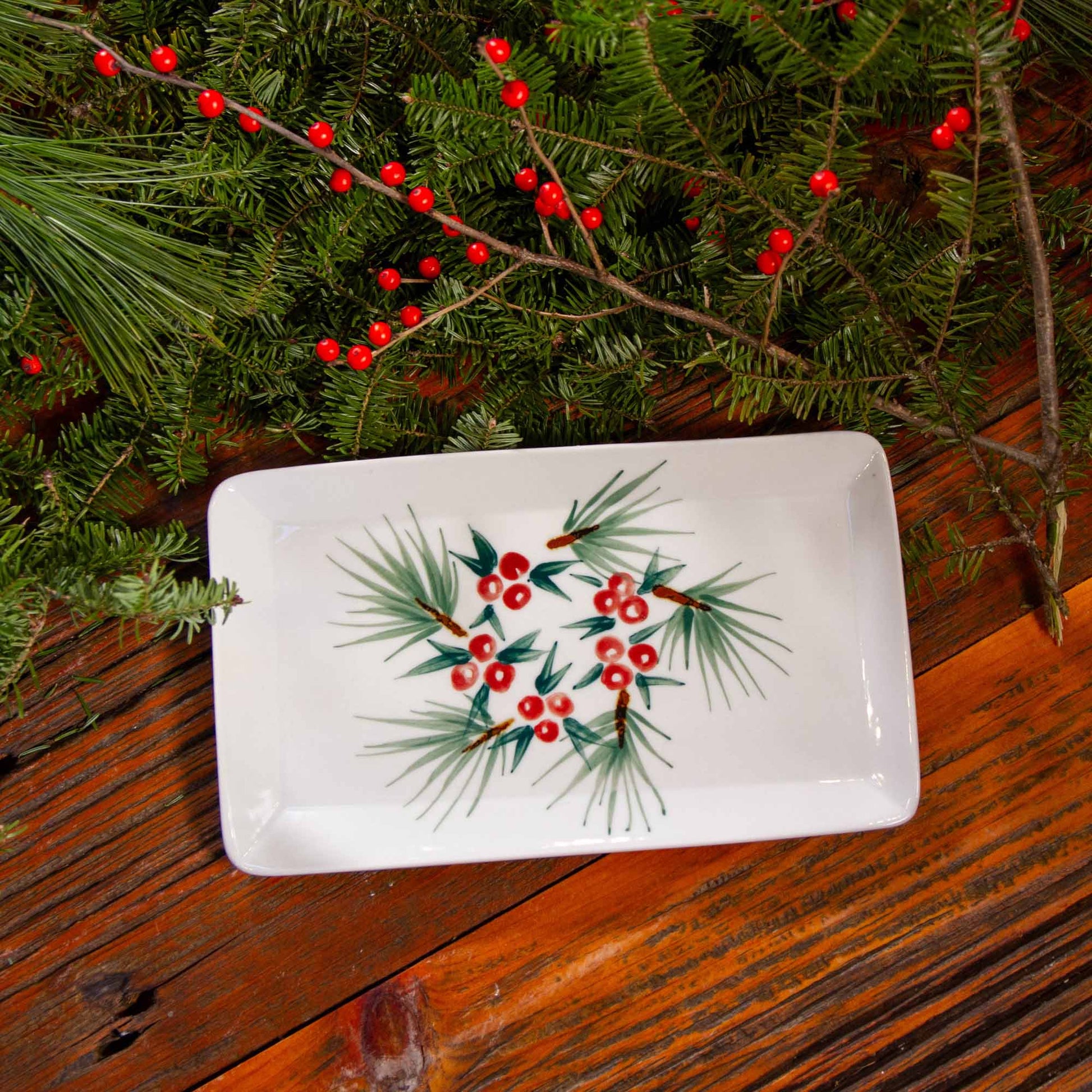 Tapas Plate in Brushwork Winterberry Wreath