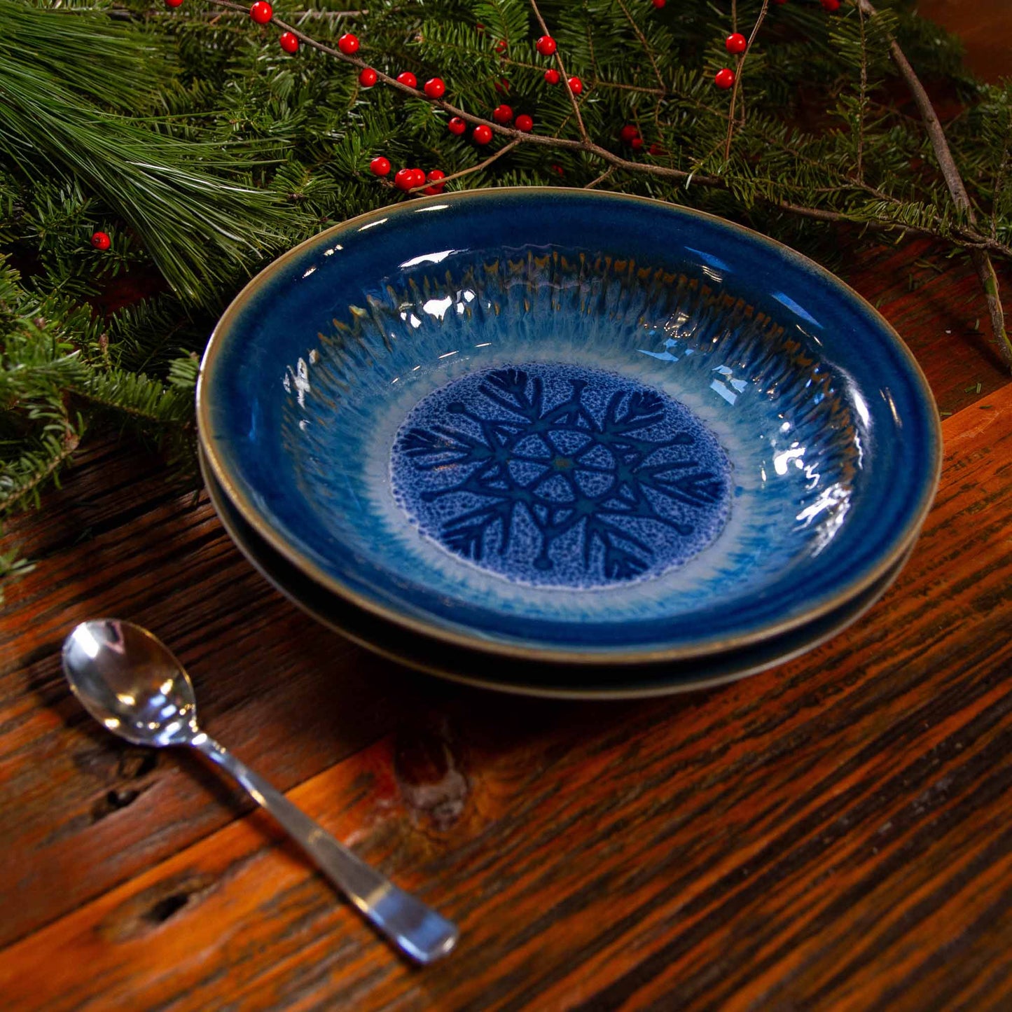 Set - 2 Individual Pasta Bowls in Chattered Blue Snowflake