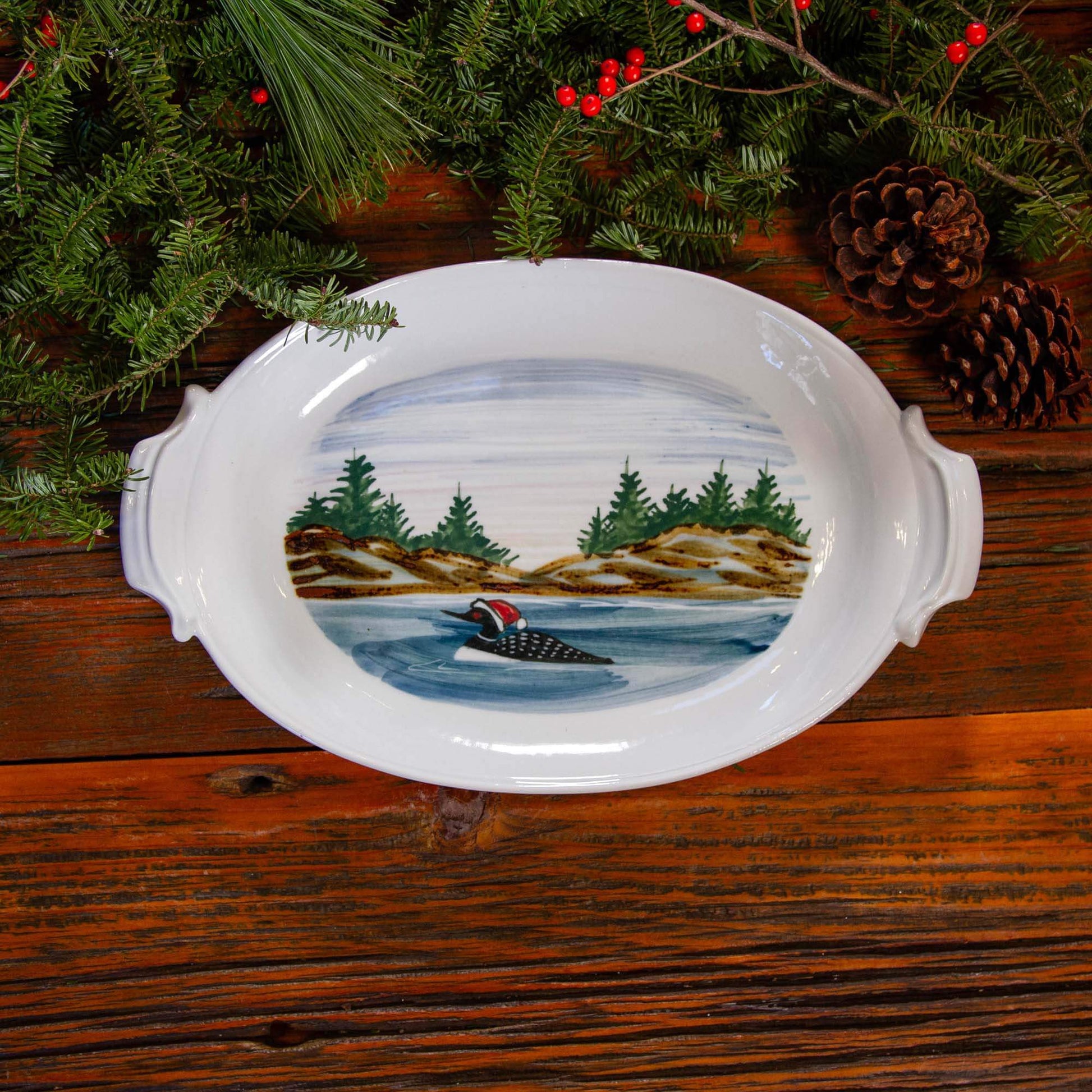 Oval Tray in Brushwork Christmas Loon